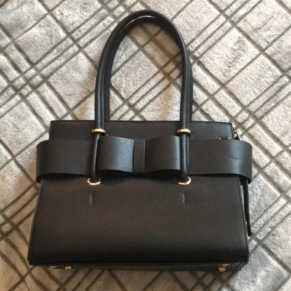 Black Purse